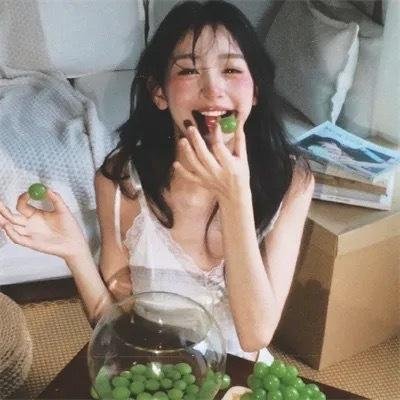 冬天不冷海报