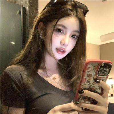 甜蜜咖啡店海报
